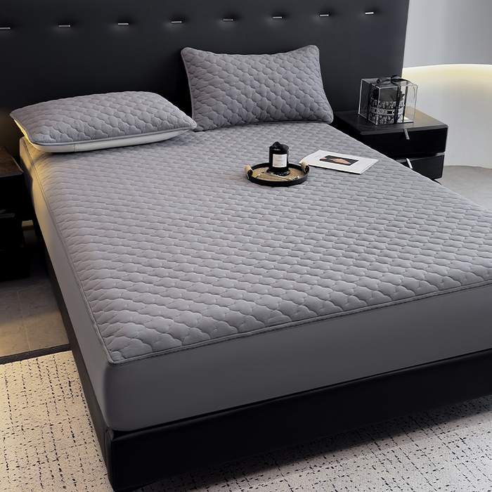 91家纺网 家纺一手货源 找家纺 叠派家纺 2025新款5A抗菌A类夹棉床笠经典款防水款系列 银灰色-梅花经典款