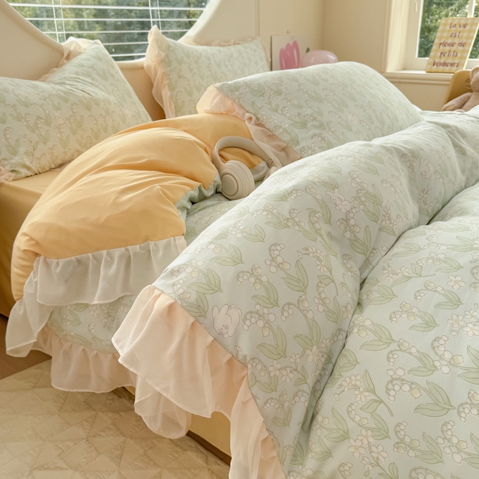 91家纺网 家纺一手货源 找家纺 苏拉家居 2025新款雪纺花边云感提花针织双层纱四件套 风铃草