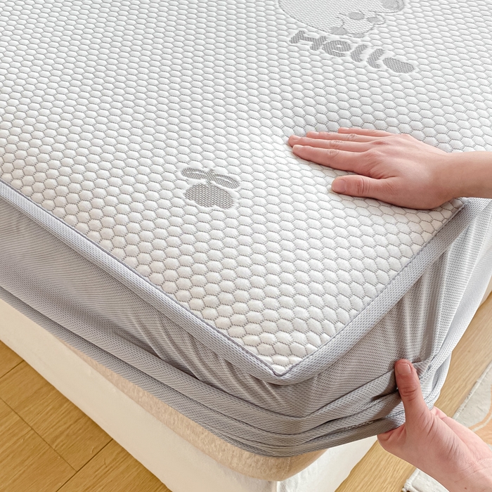 91家纺网 家纺一手货源 找家纺 春寻家纺 2025新款冰豆豆冰丝凉席-卡皮巴拉系列 床笠款-卡皮巴拉-灰