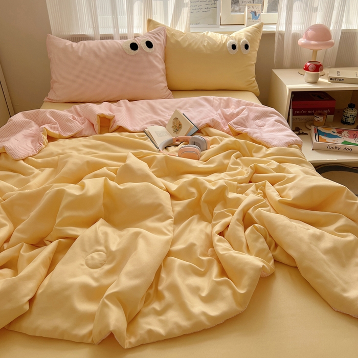 91家纺网 家纺一手货源 找家纺 慕尚家纺 2025新款大眼萌仔夏被 大眼萌 黄粉格