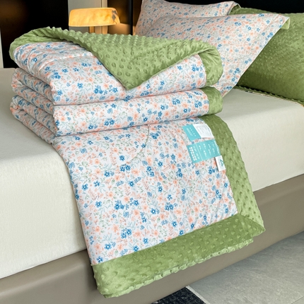 91家纺网 家纺一手货源 找家纺 （总）宝士康家纺 2025新款10A抗菌双层纱豆豆绒夏被