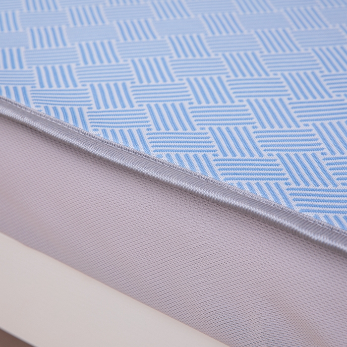 91家纺网 家纺一手货源 找家纺 凌云家纺  2025新款提花凉感冰丝席床笠款三明治凉席三件套 菱格-蓝