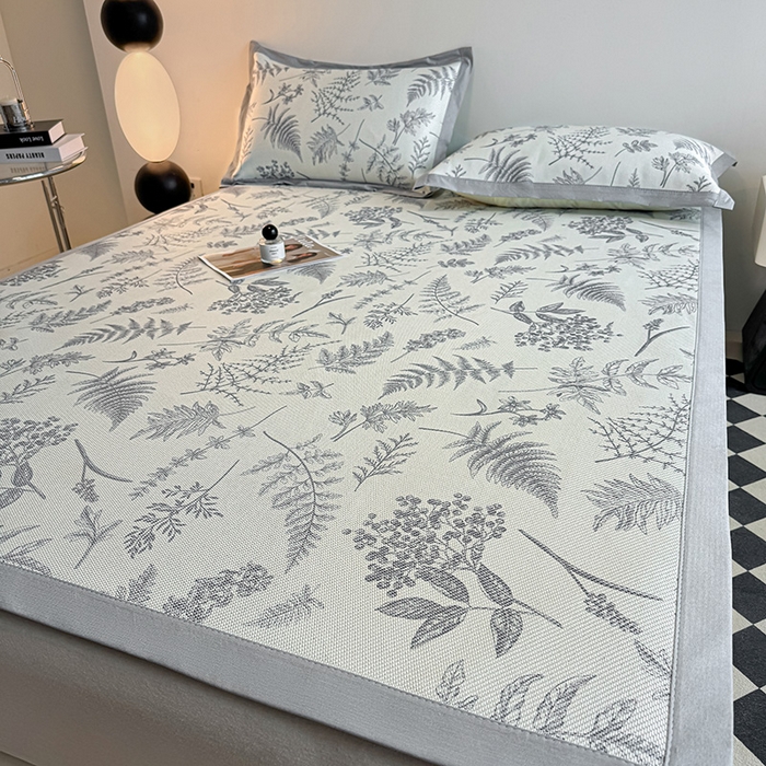 91家纺网 家纺一手货源 找家纺 格真2025新款简约印花冰藤席席子凉席 风之叶