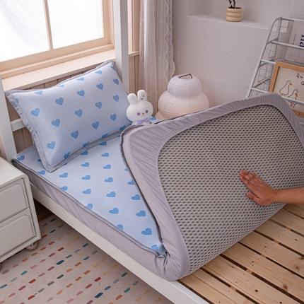 凌云家纺  2025新款提花凉感冰丝席床笠款三明治凉席三件套 甜心-蓝