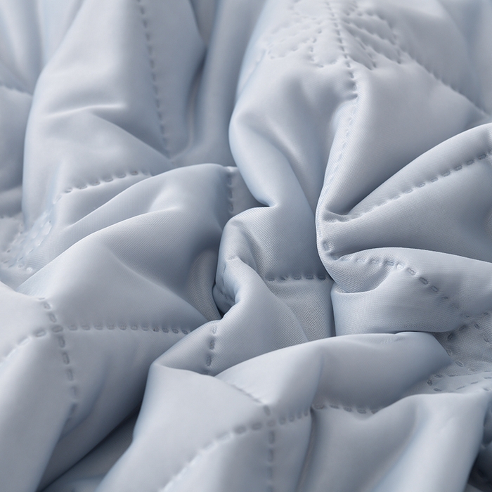 91家纺网 家纺一手货源 找家纺 眠多宝 2025新款冰激凌凉感丝纯色夏被被子被芯（跨境电商） 银灰色
