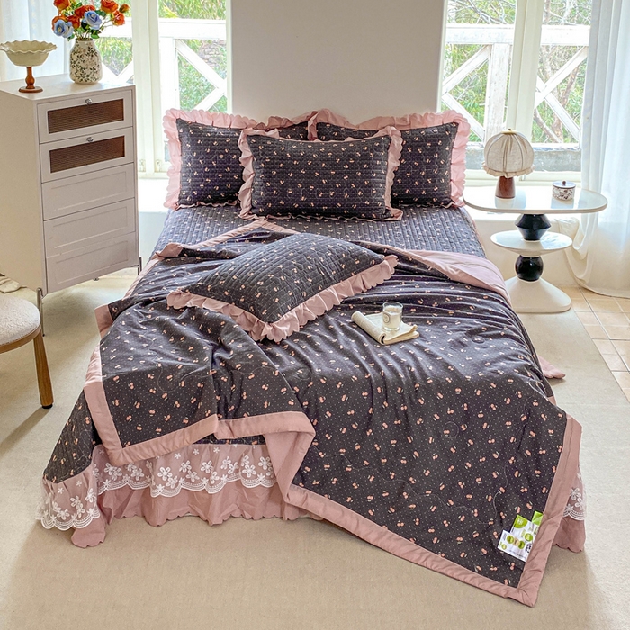 91家纺网 家纺一手货源 找家纺 2025新款直播热款A类针织棉双层纱床盖款夏被四件套 樱桃