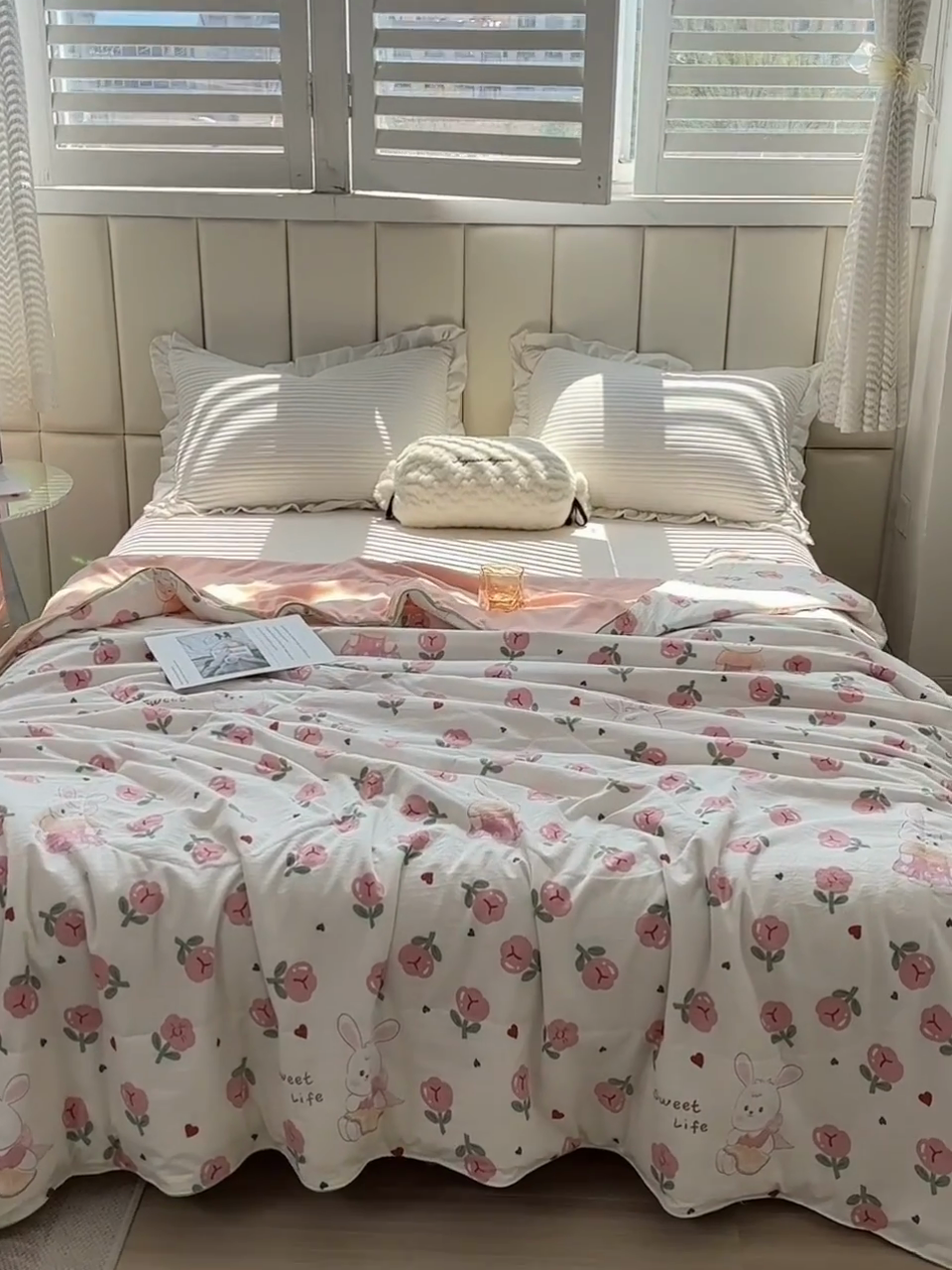91家纺网 家纺一手货源 找家纺 富艺隆 2025新款A类水洗棉双层纱夏被水洗棉麻空调被直播爆款大豆夏被 曼塔玫瑰