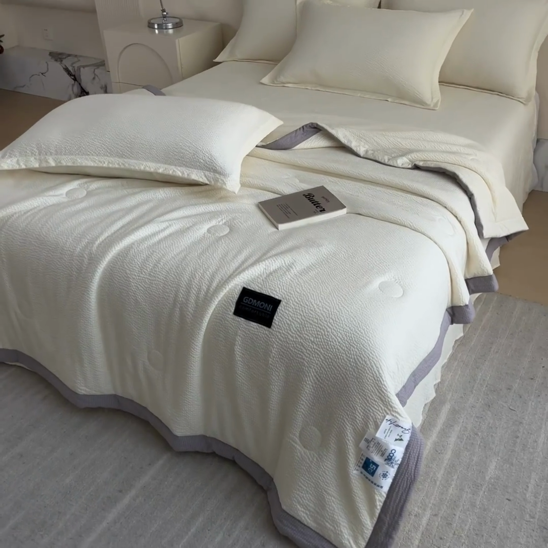 91家纺网 家纺一手货源 找家纺 宝士康家纺 2025新款10A抗菌泡泡棉大豆夏被 被子被芯 米黄