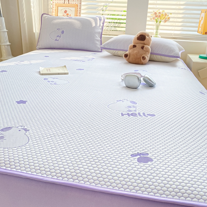 91家纺网 家纺一手货源 找家纺 春寻家纺 2025新款冰豆豆冰丝凉席-卡皮巴拉系列 床笠款-卡皮巴拉-紫