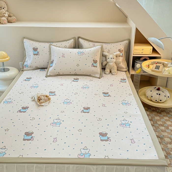 91家纺网 家纺一手货源 找家纺 2025新款懒猫600D数码印花冰藤凉席 睡意朦胧