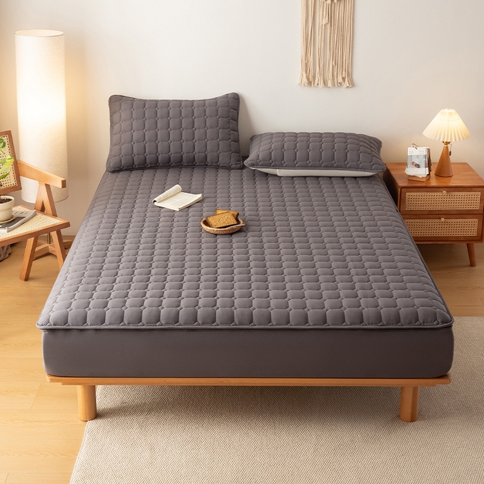 91家纺网 家纺一手货源 找家纺 叠派家纺 2025新款5A抗菌A类夹棉床笠经典款防水款系列 包边款-经典格星空灰