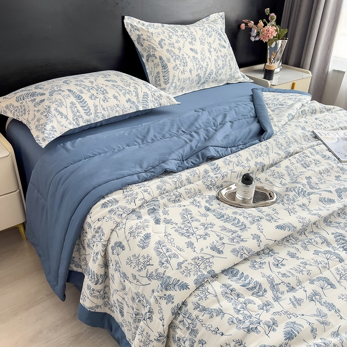 91家纺网 家纺一手货源 找家纺 宝士康家纺 2025新款10A抗菌双层纱印花夏被四件套 青花瓷