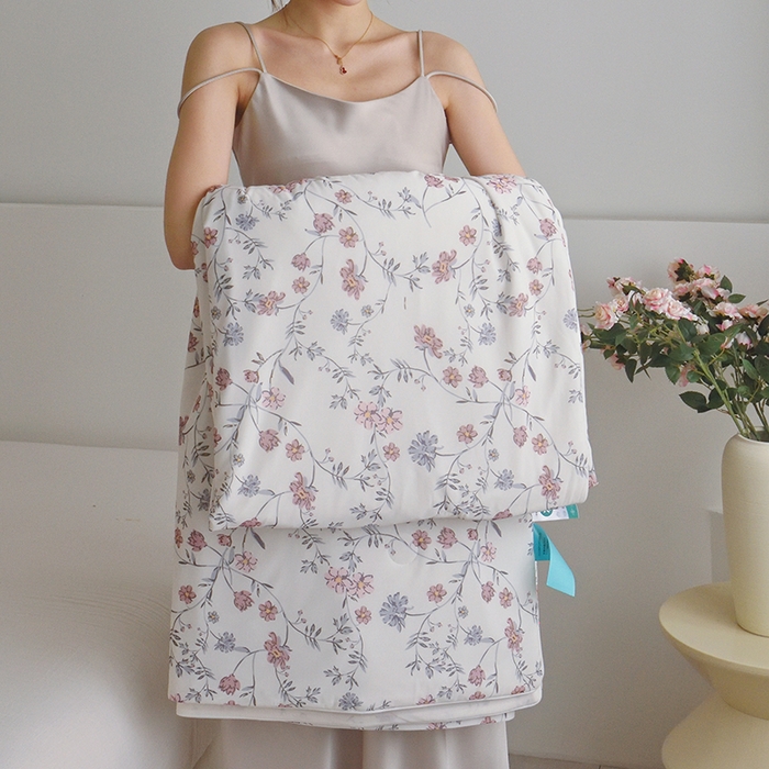 91家纺网 家纺一手货源 找家纺 梦恬佳 2025新款印花凉感丝夏凉被 春上