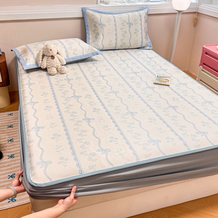 91家纺网 家纺一手货源 找家纺 慕尚家纺 2025新款数码印花床席床笠款冰藤席 床笠款-高冷兔