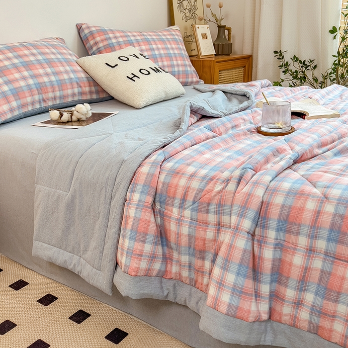 91家纺网 家纺一手货源 找家纺 宝士康家纺 2025新款10A抗菌无印风夏被 被子被芯 炫彩格