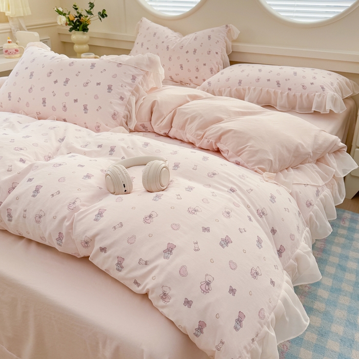 91家纺网 家纺一手货源 找家纺 苏拉家居 2025新款雪纺花边云感提花针织双层纱四件套 宠你