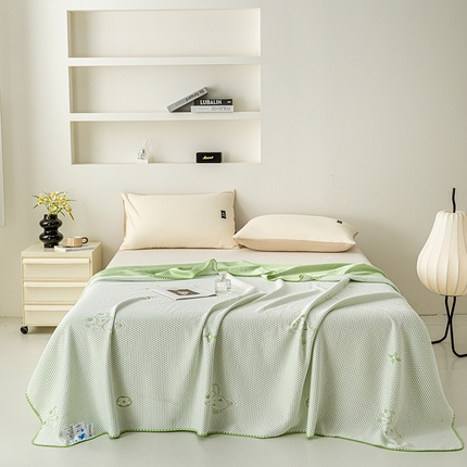 梦尚舒 2025新款直播热款凉感针织提花盖毯子夏被贝壳边空调被 暴力熊-绿