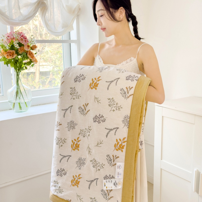 91家纺网 家纺一手货源 找家纺 曲之慕新款13372里外全棉夏被 与镜