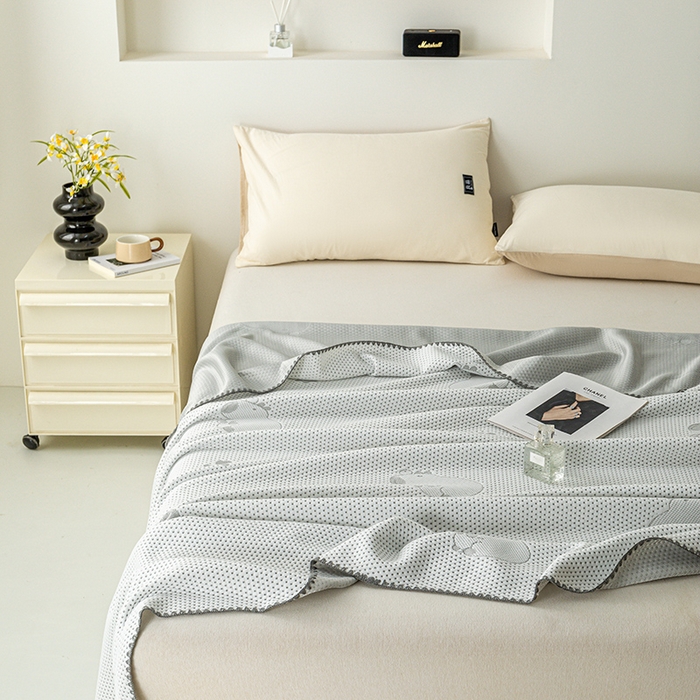 91家纺网 家纺一手货源 找家纺 梦尚舒 2025新款直播热款凉感针织提花盖毯子夏被贝壳边空调被 卡皮巴拉-灰
