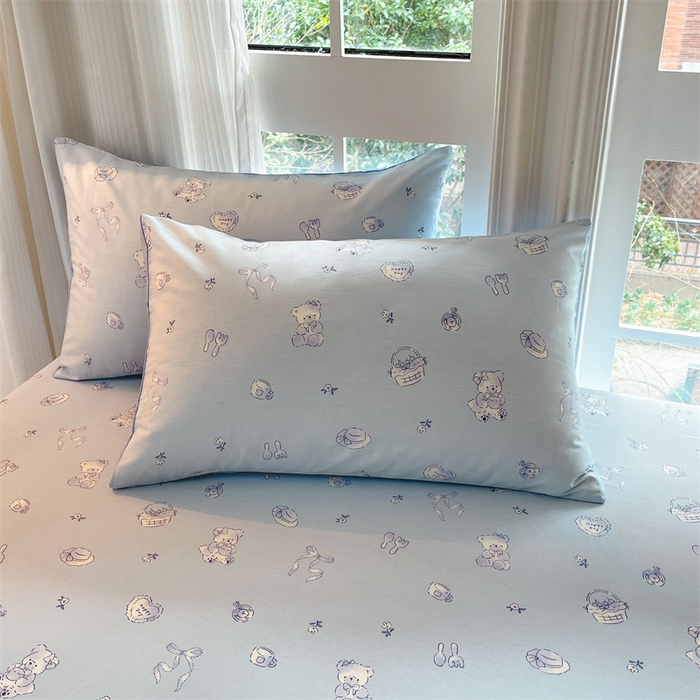 91家纺网 家纺一手货源 找家纺 宝士康家纺 2025新款10A抗菌全棉印花床笠 布偶小熊