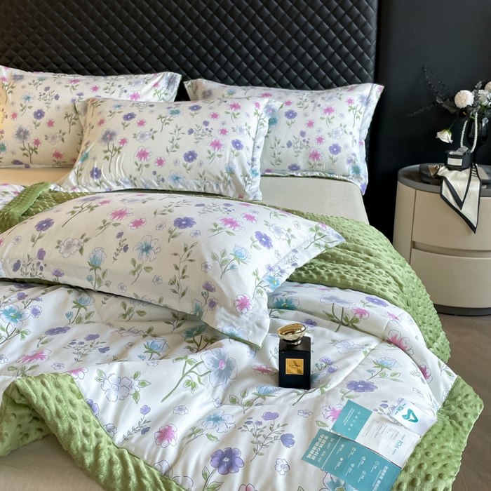 91家纺网 家纺一手货源 找家纺 宝士康家纺 2025新款10A抗菌双层纱豆豆绒夏被 花韵