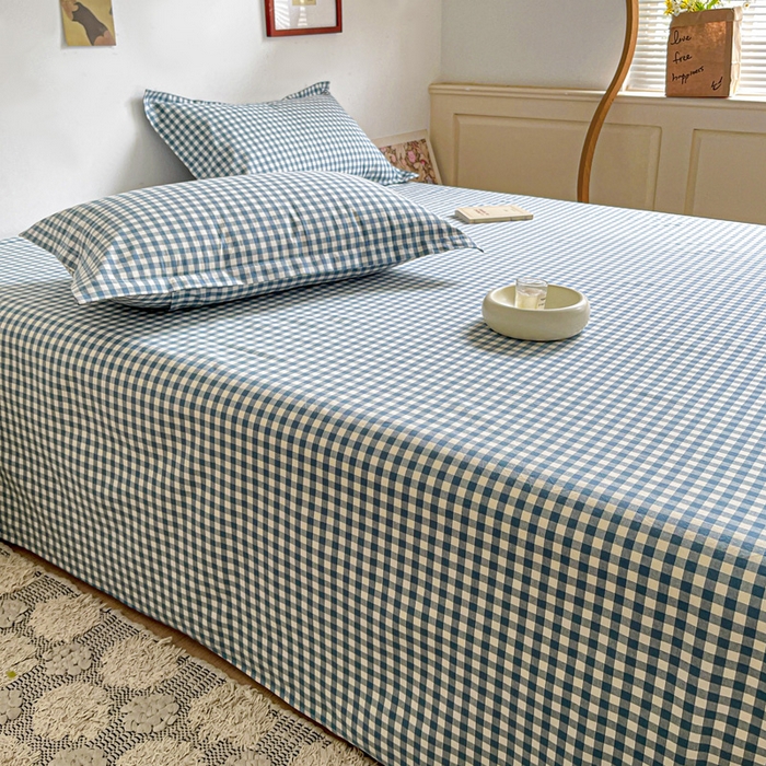 91家纺网 家纺一手货源 找家纺 久云居 2025新款亲肤舒适全棉色织防水床单 浅兰小格