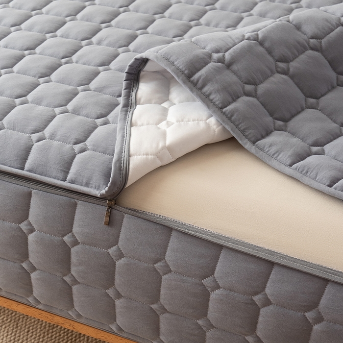 91家纺网 家纺一手货源 找家纺 叠派家纺 2025新款5A抗菌A类夹棉床笠经典款防水款系列 五面夹棉-经典格月光灰