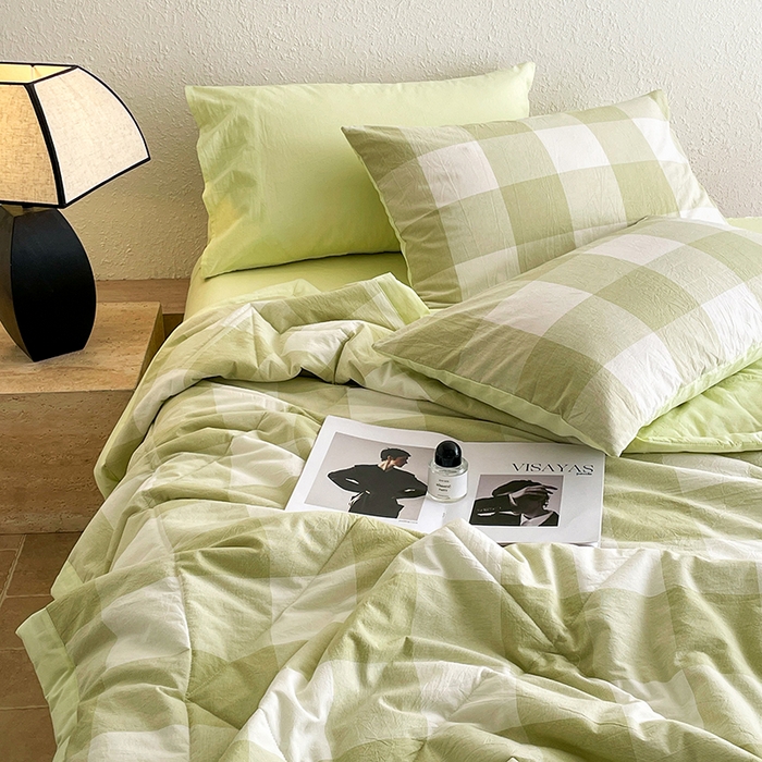 91家纺网 家纺一手货源 找家纺 宝士康家纺 2025新款10A抗菌无印风夏被四件套 清雅中格