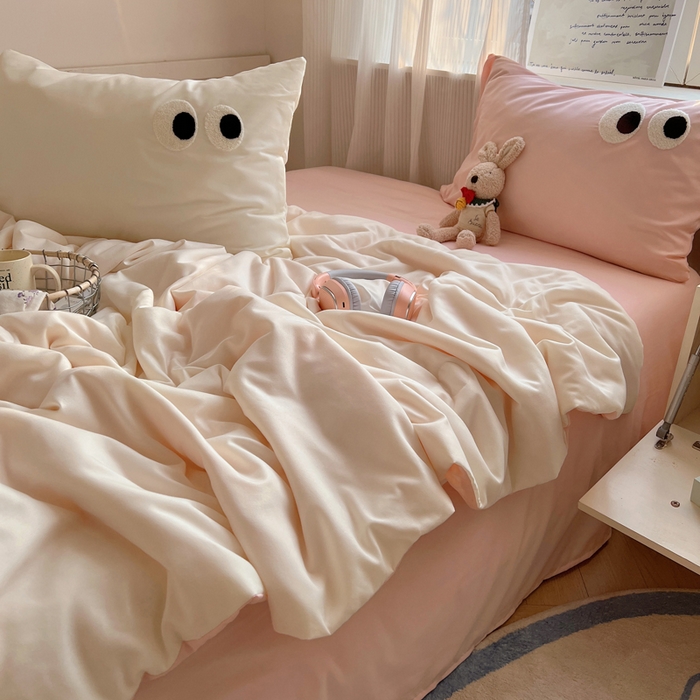 91家纺网 家纺一手货源 找家纺 慕尚家纺 2025新款大眼萌仔夏被 大眼萌 米白粉