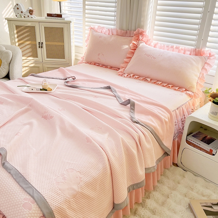 91家纺网 家纺一手货源 找家纺 （总）2025新款A类冰豆豆提花凉席床盖 床裙款