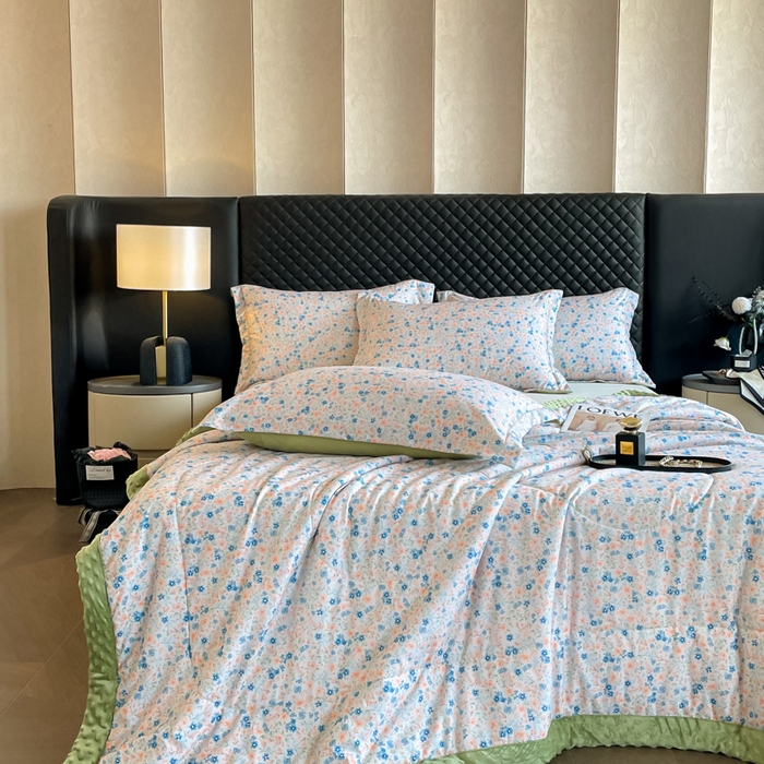 91家纺网 家纺一手货源 找家纺 宝士康家纺 2025新款10A抗菌双层纱豆豆绒夏被 朝花夕拾