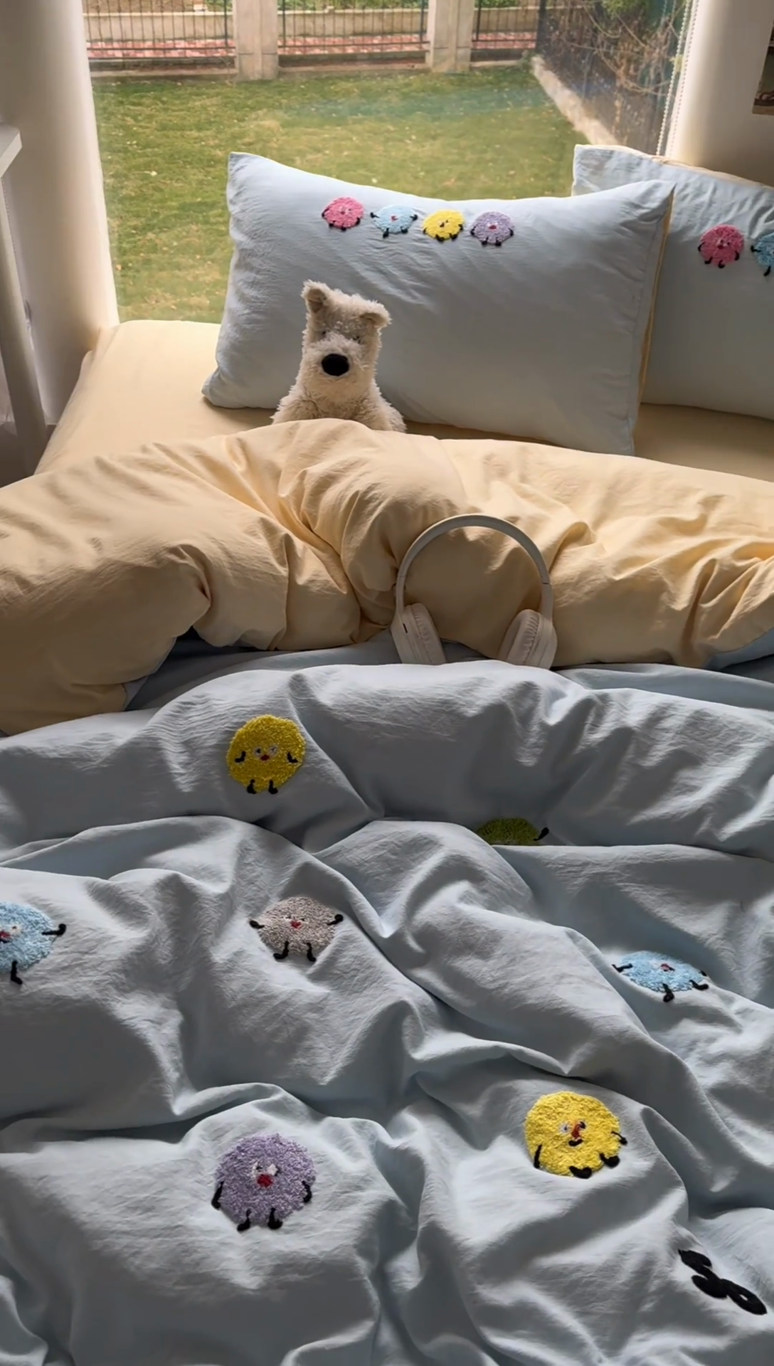 91家纺网 家纺一手货源 找家纺 耀达家居 2025新款A类水洗棉毛巾绣四件套 奇趣豆-海盐