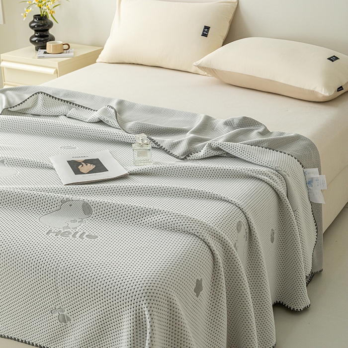 91家纺网 家纺一手货源 找家纺 梦尚舒 2025新款直播热款凉感针织提花盖毯子夏被贝壳边空调被 卡皮巴拉-灰