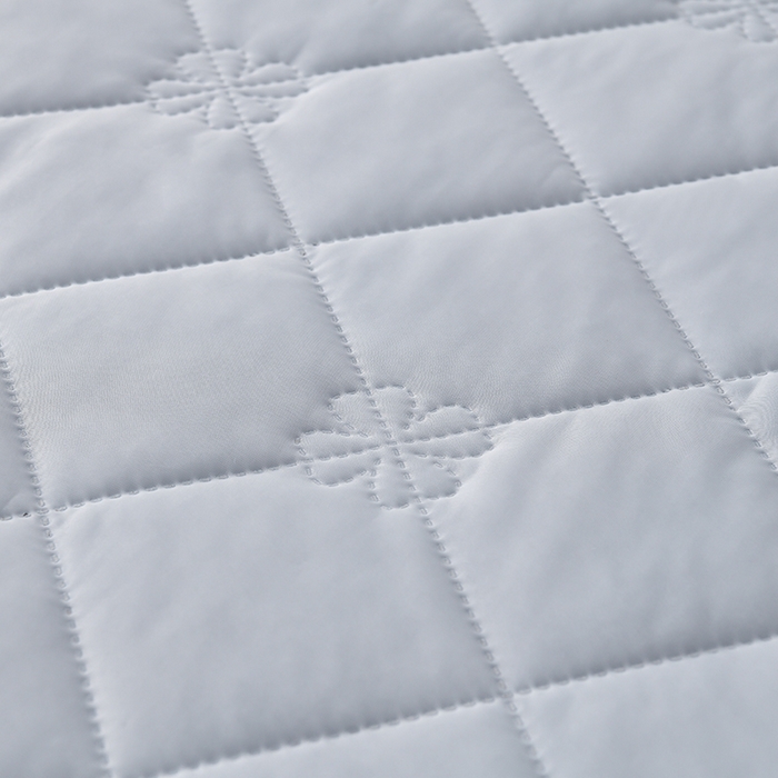 91家纺网 家纺一手货源 找家纺 眠多宝 2025新款冰激凌凉感丝纯色夏被被子被芯（跨境电商） 银灰色