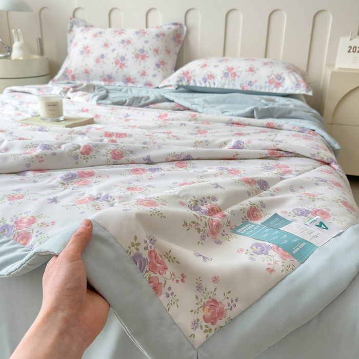 91家纺网 家纺一手货源 找家纺 宝士康家纺 2025新款10A抗菌针织夏被 花影阑珊