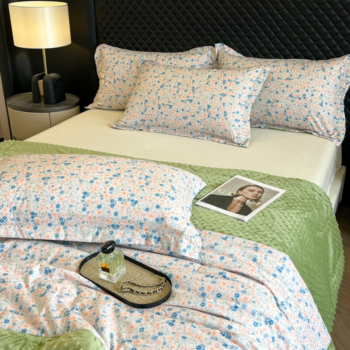 91家纺网 家纺一手货源 找家纺 宝士康家纺 2025新款10A抗菌双层纱豆豆绒夏被 朝花夕拾