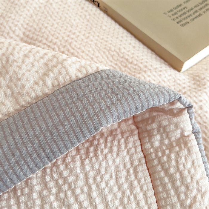91家纺网 家纺一手货源 找家纺 （总）宝士康家纺 2025新款10A抗菌泡泡棉大豆夏被 被子被芯