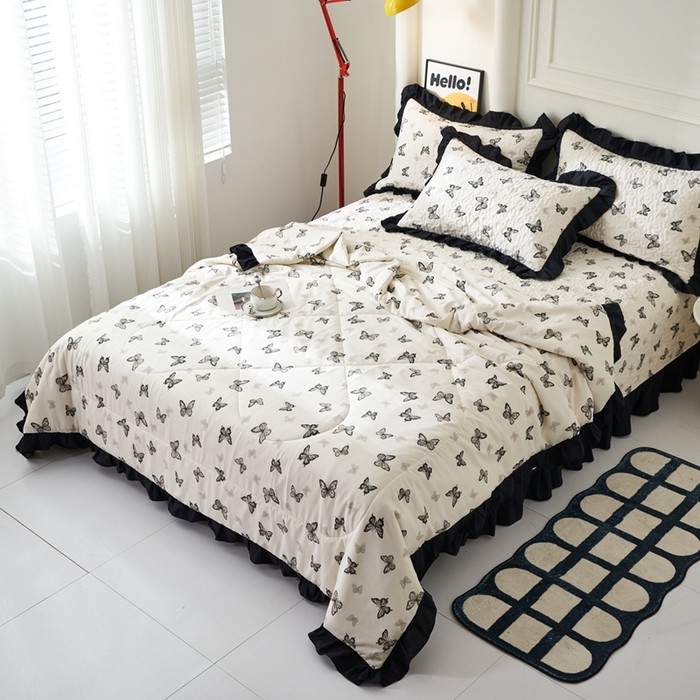 91家纺网 家纺一手货源 找家纺 蝶帕家纺 2025新款法式赫本风韩版花边床盖款夏被四件套 蝴蝶印记