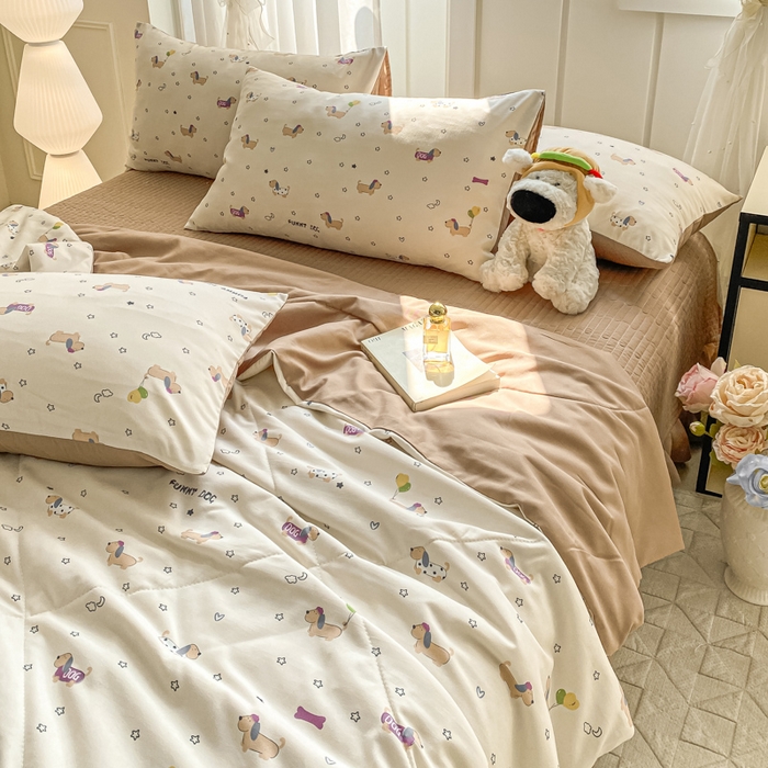 91家纺网 家纺一手货源 找家纺 2025新款针织双层纱夏被床盖四件套单夏被单床盖单品 狗狗家族