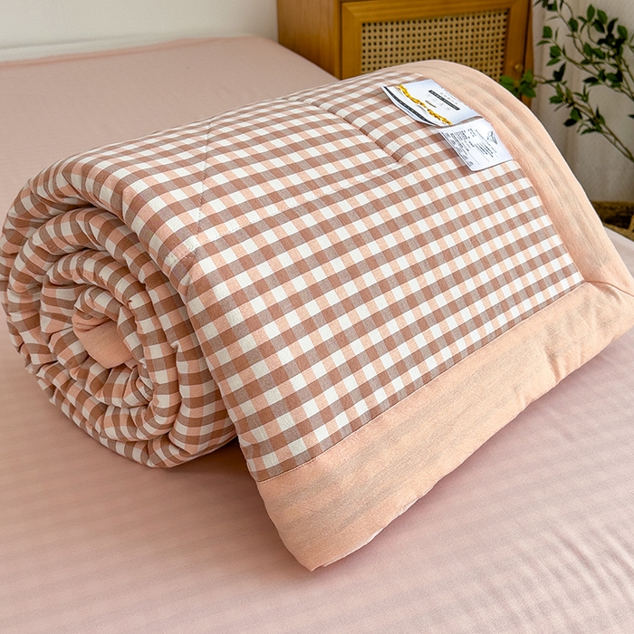 91家纺网 家纺一手货源 找家纺 宝士康家纺 2025新款10A抗菌无印风夏被四件套 玉小格