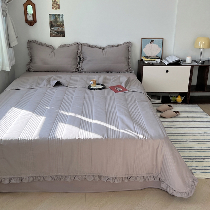 91家纺网 家纺一手货源 找家纺 六巷胡同 2025新款韩国INS博主同款绗缝水洗纱夏被四件套 迷雾灰