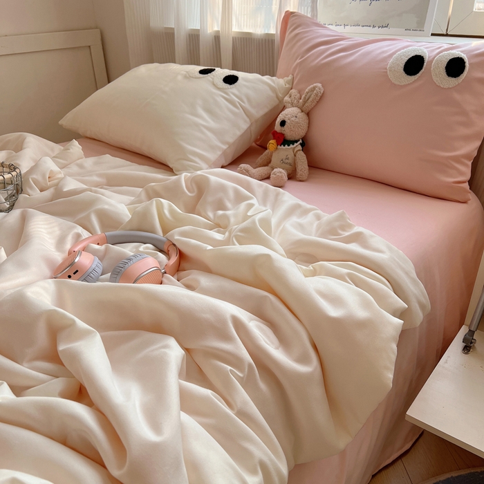 91家纺网 家纺一手货源 找家纺 慕尚家纺 2025新款大眼萌仔夏被 大眼萌 米白粉