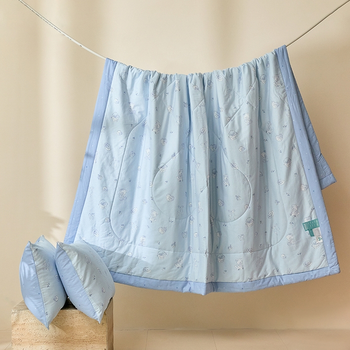 91家纺网 家纺一手货源 找家纺 宝士康家纺 2025新款10A抗菌全棉夏被四件套（床单款） 布偶小熊