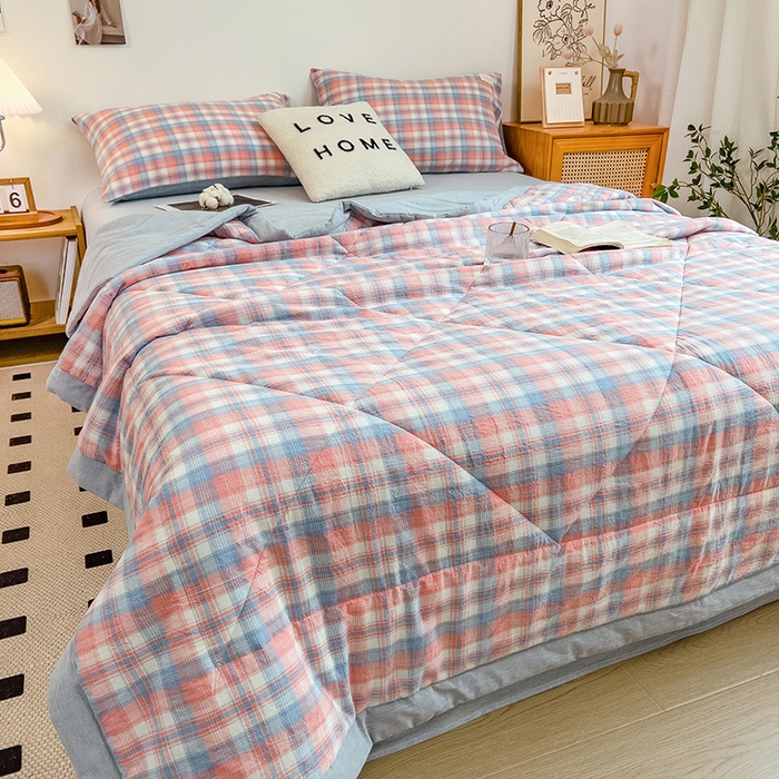 91家纺网 家纺一手货源 找家纺 宝士康家纺 2025新款10A抗菌无印风夏被四件套 炫彩格