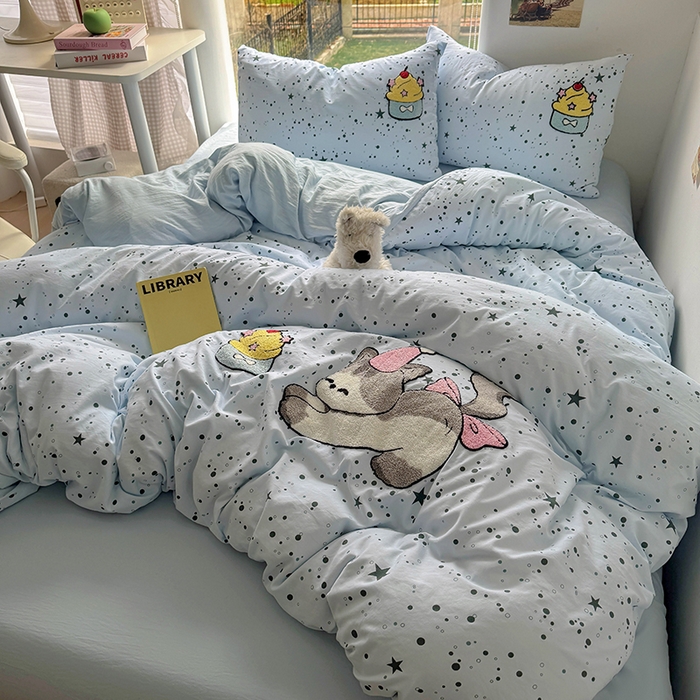 91家纺网 家纺一手货源 找家纺 耀达家居 2025新款A类水洗棉毛巾绣四件套 星空奶油猫