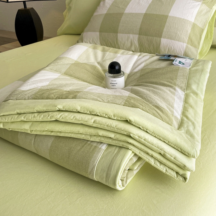 91家纺网 家纺一手货源 找家纺 宝士康家纺 2025新款10A抗菌无印风夏被 被子被芯 清雅中格