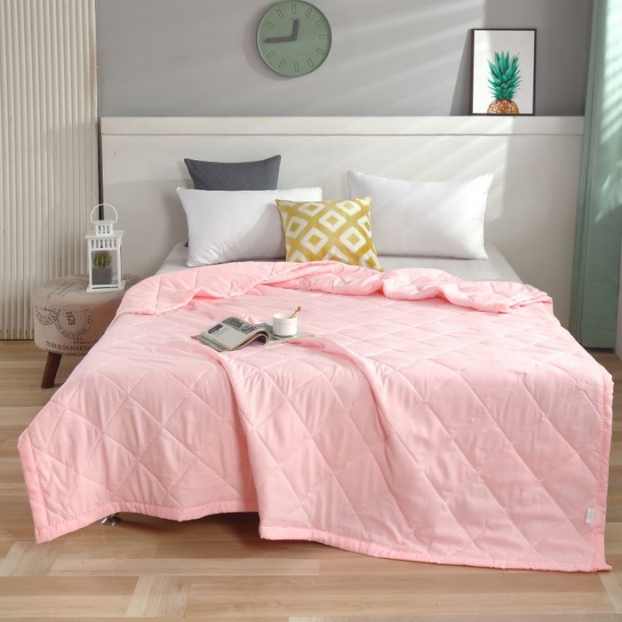 91家纺网 家纺一手货源 找家纺 2025新款亲肤棉简约舒适纯色夏被 玉色