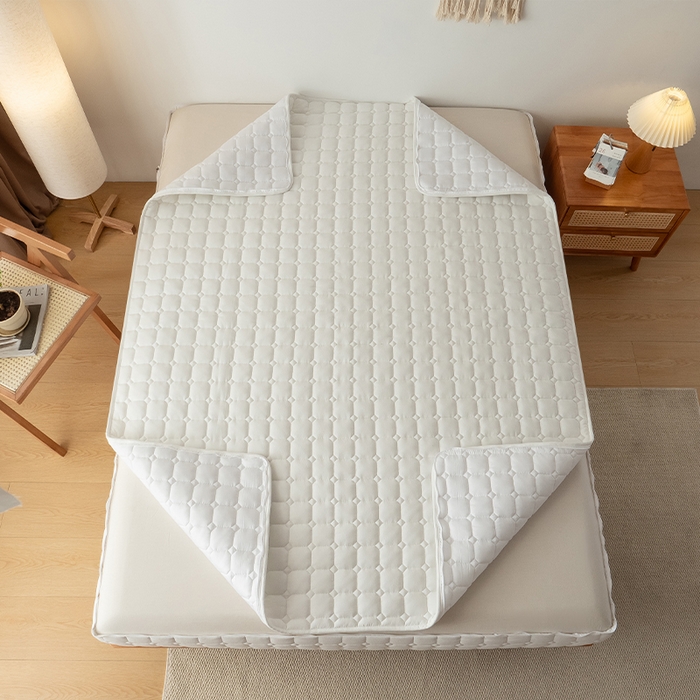 91家纺网 家纺一手货源 找家纺 叠派家纺 2025新款5A抗菌A类夹棉床笠经典款防水款系列 五面夹棉-经典格荧月白