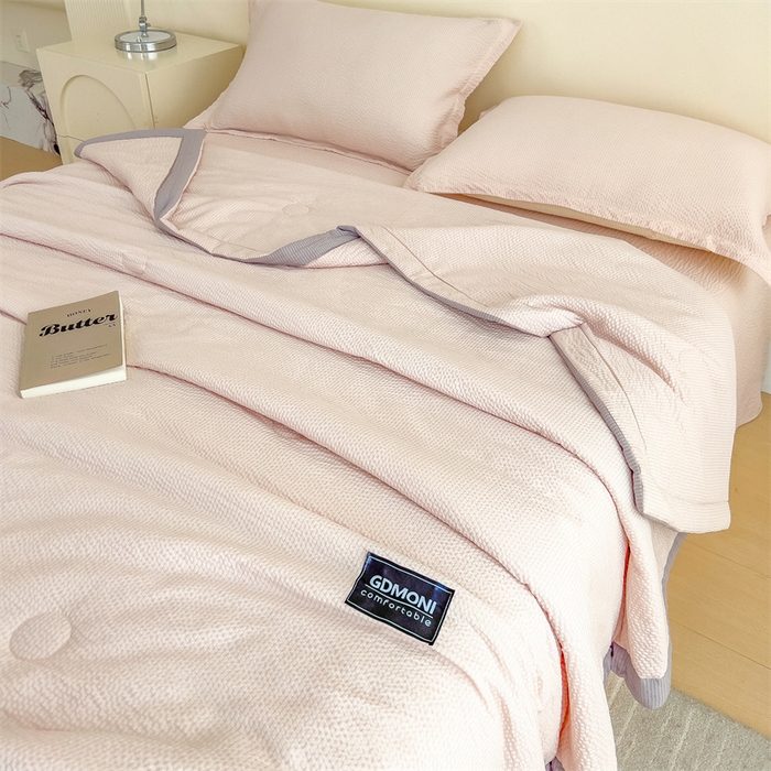 91家纺网 家纺一手货源 找家纺 宝士康家纺 2025新款10A抗菌泡泡棉大豆夏被 被子被芯 卡其