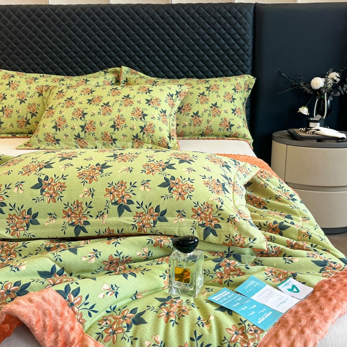 91家纺网 家纺一手货源 找家纺 宝士康家纺 2025新款10A抗菌双层纱豆豆绒夏被 花漫